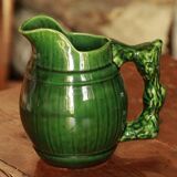 Old slip pitcher