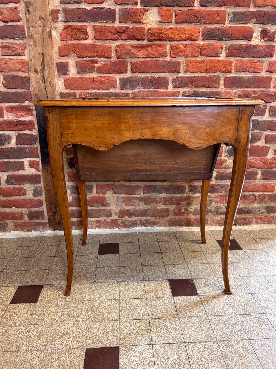 Beautiful vintage Capuchin desk