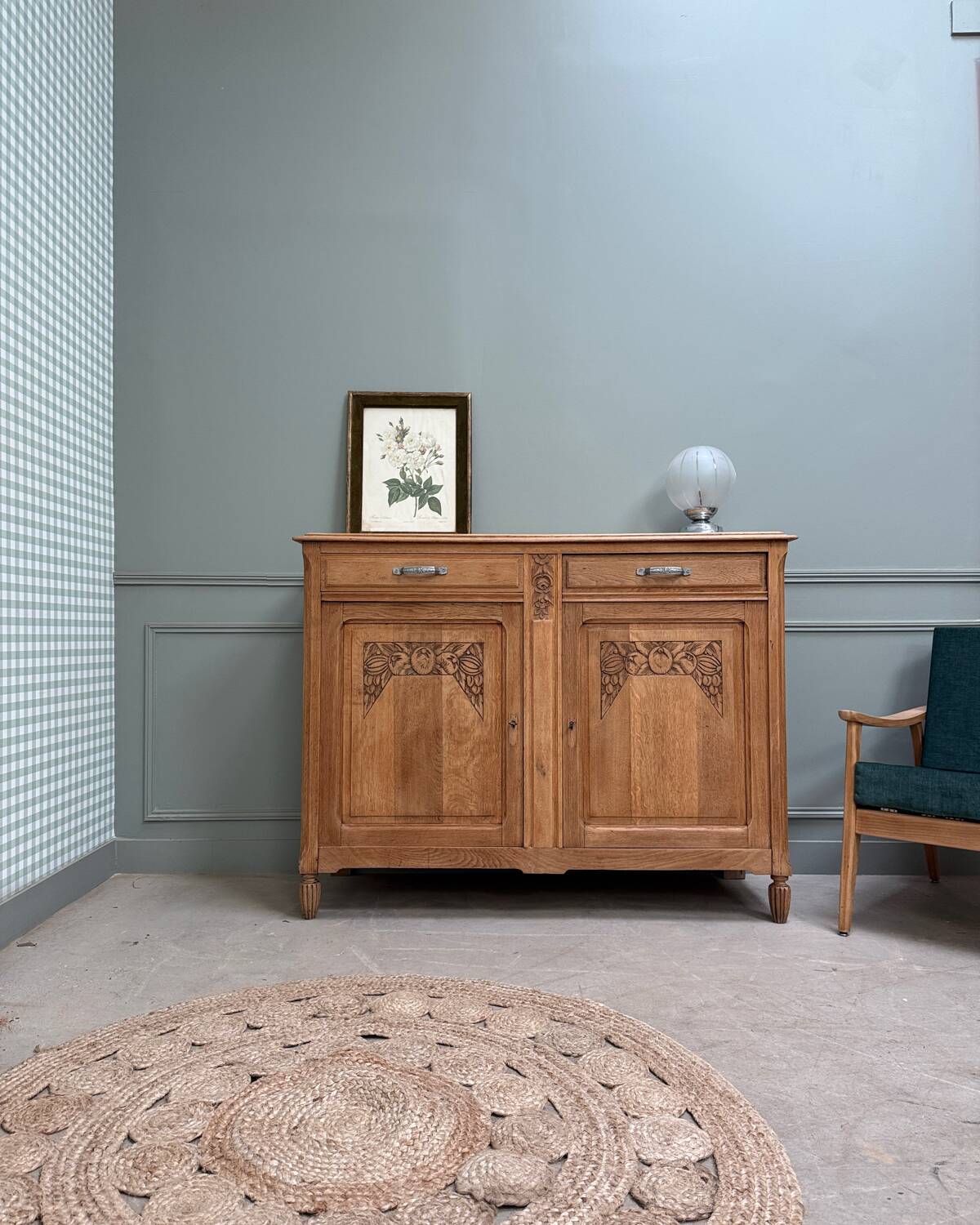 Art Deco oak sideboard (renovated)