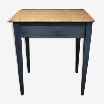 Wooden slanted desk