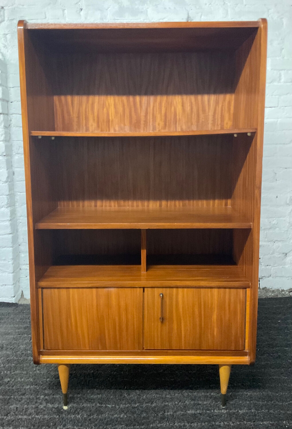 Scandinavian bar furniture in teak from the 60s