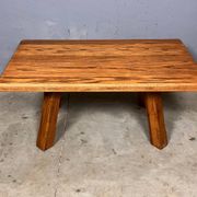 Table basse brutaliste pak rustique des années 70