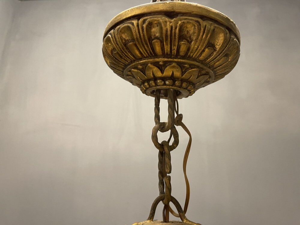 Lustre en bois doré doré