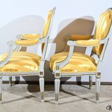 Paire de Fauteuils Cabriolet, en Bois réchampi, style Louis XVI – Fin XIXe