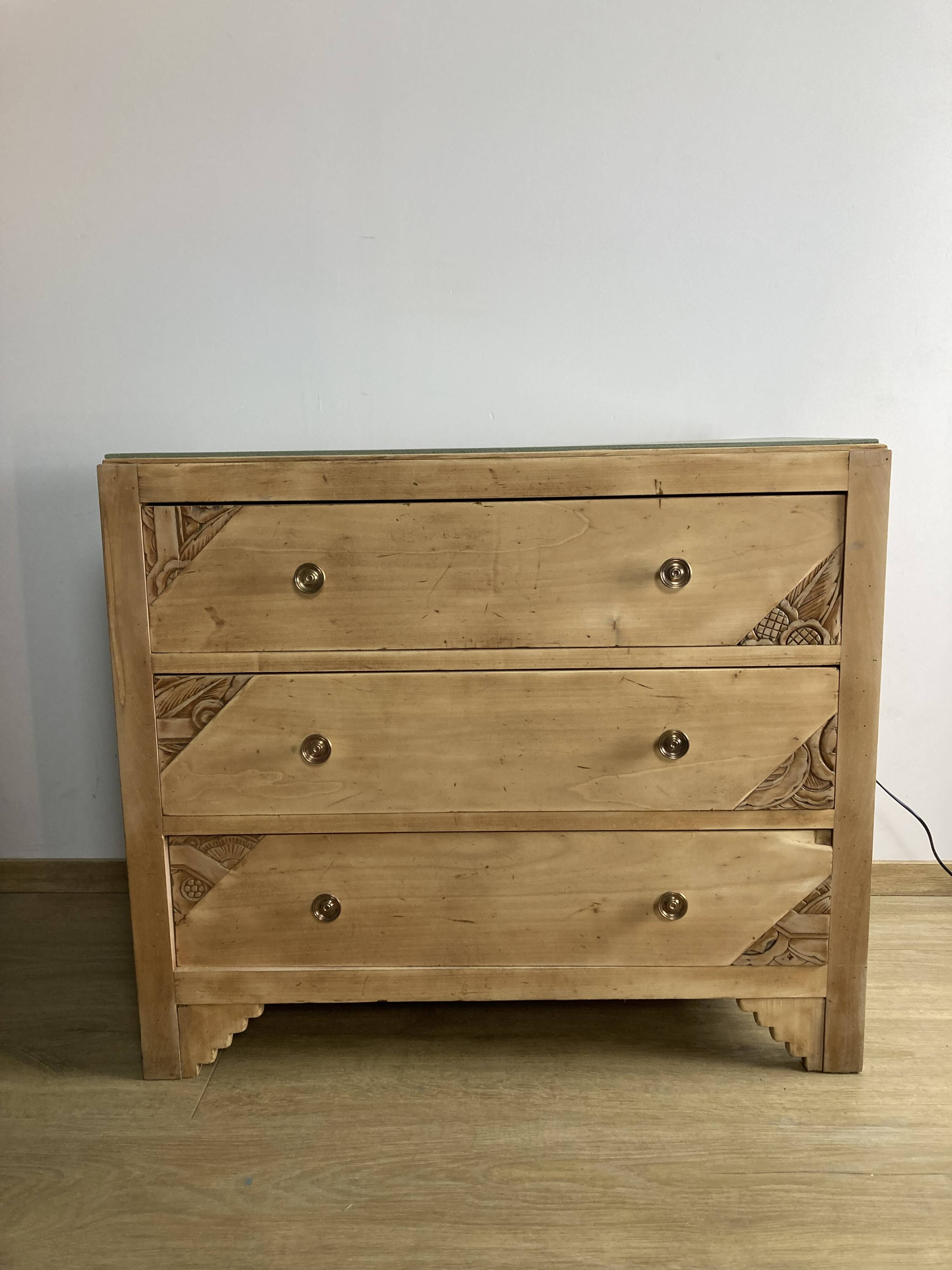 Art Deco chest of drawers