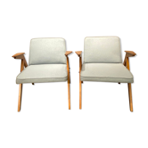 Paire de fauteuils modèle 366 « Bunny » de J. Chierowski