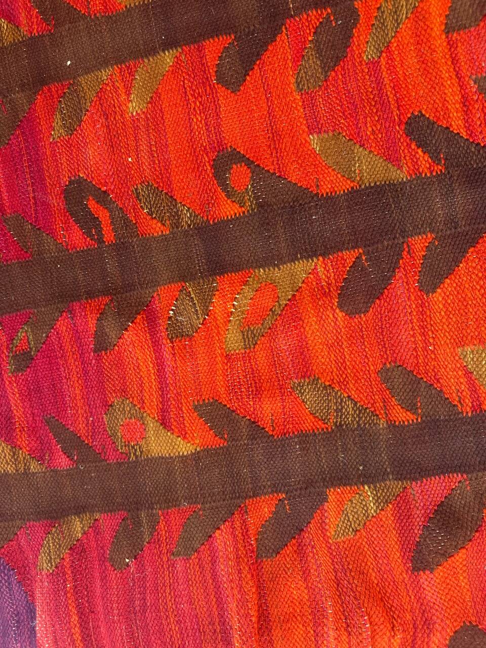 Vintage scandinavian rug from the 70s, hand-woven