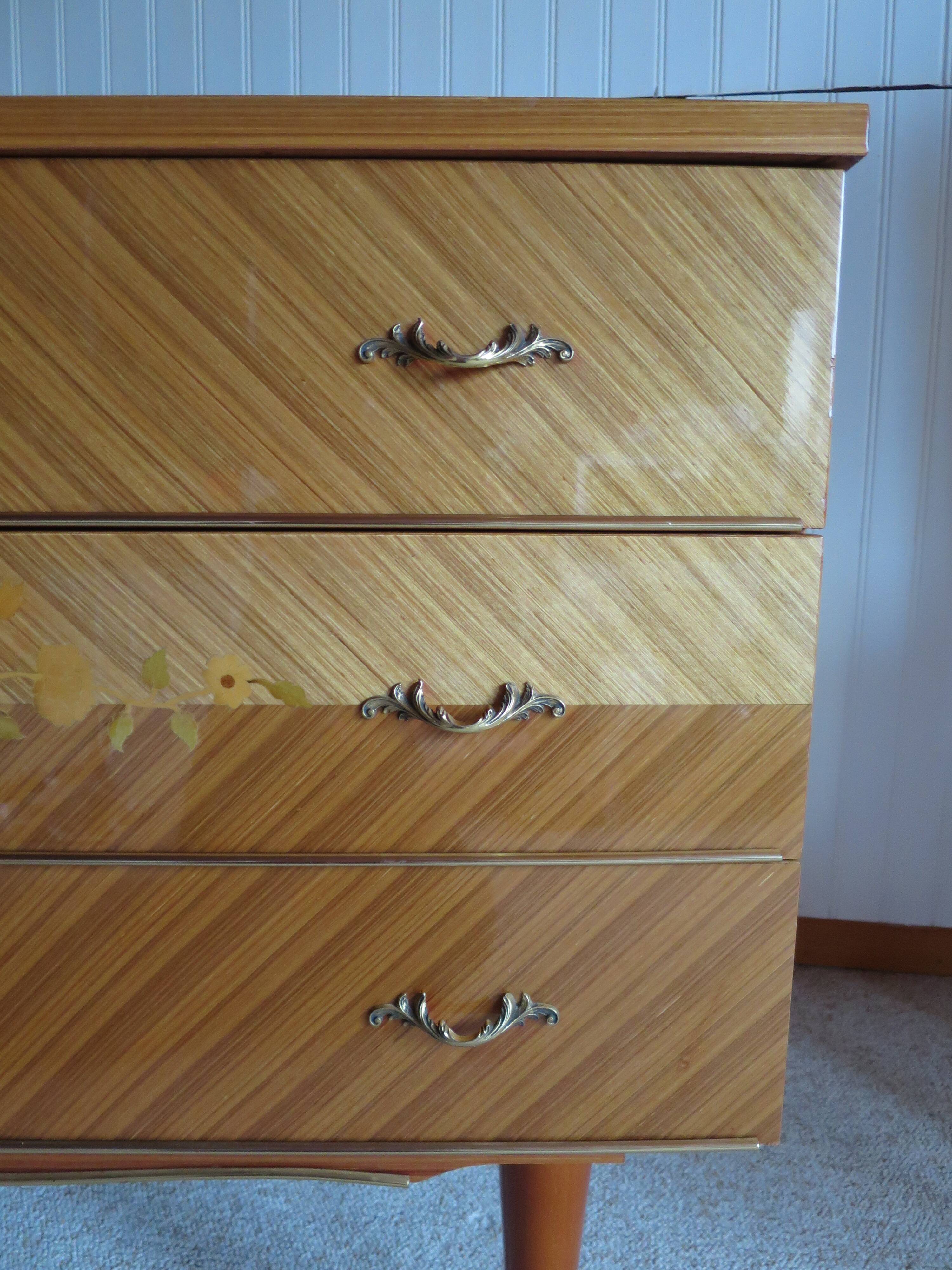 3-drawer chest of drawers - 60s - vintage - marquetry effect - spinning top feet