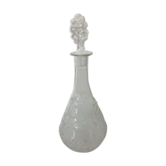 Carafe en verre moulé Art Nouveau