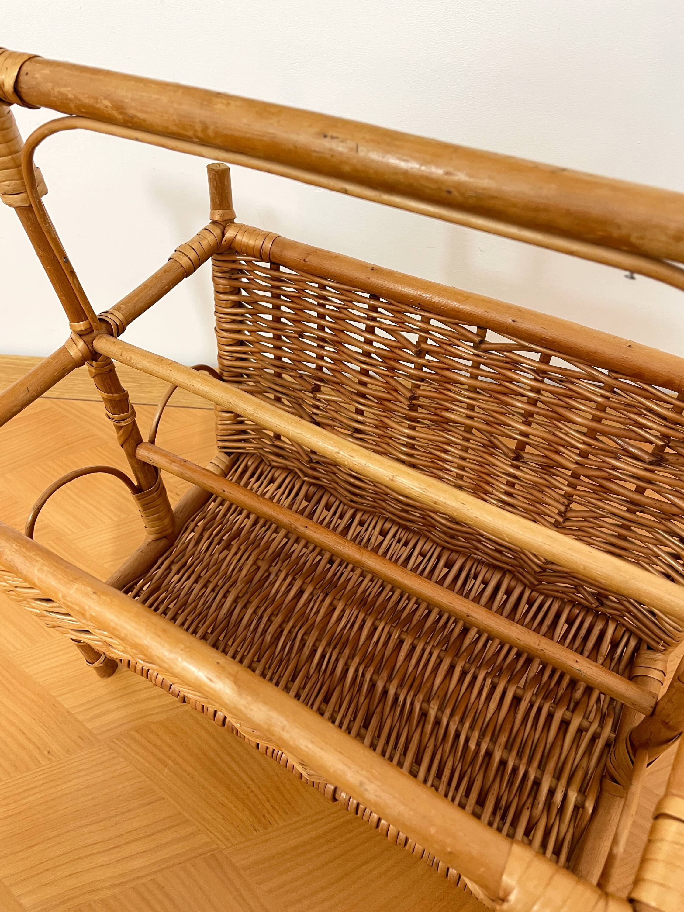 Rattan magazine rack - 60s/70s - Riviera spirit