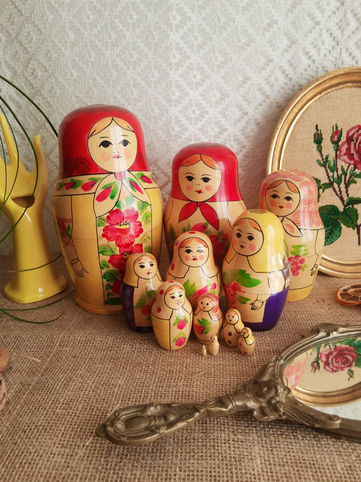 Set of 12 Russian nesting dolls - vintage