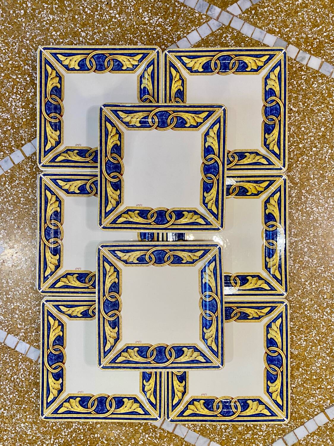 Lot de 8 assiettes Impero par Tiffany Boutique