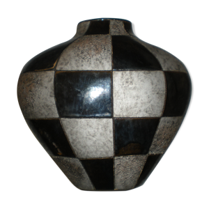 Vase design-art contemporain