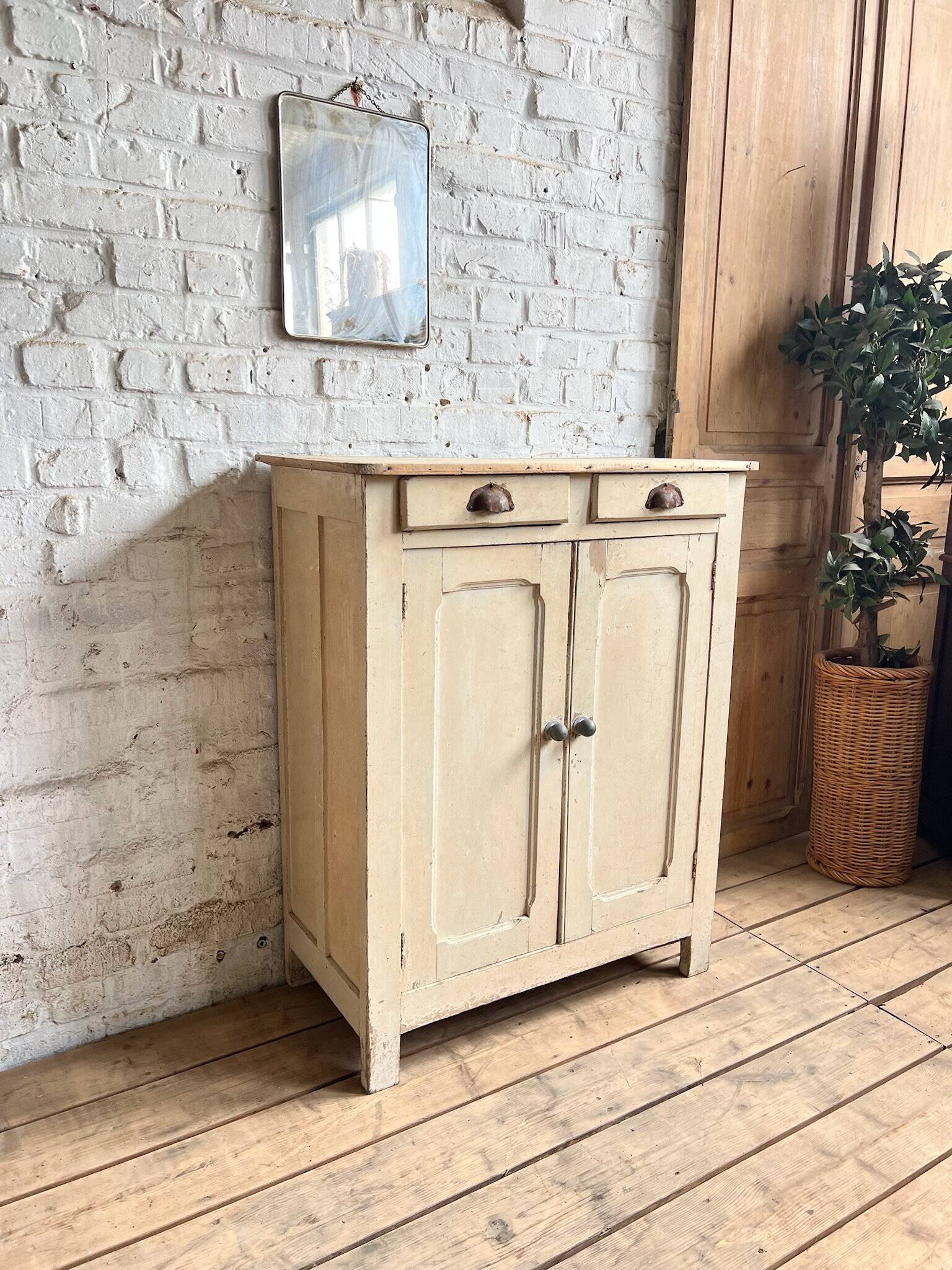 Old Parisian buffet with original patina.
