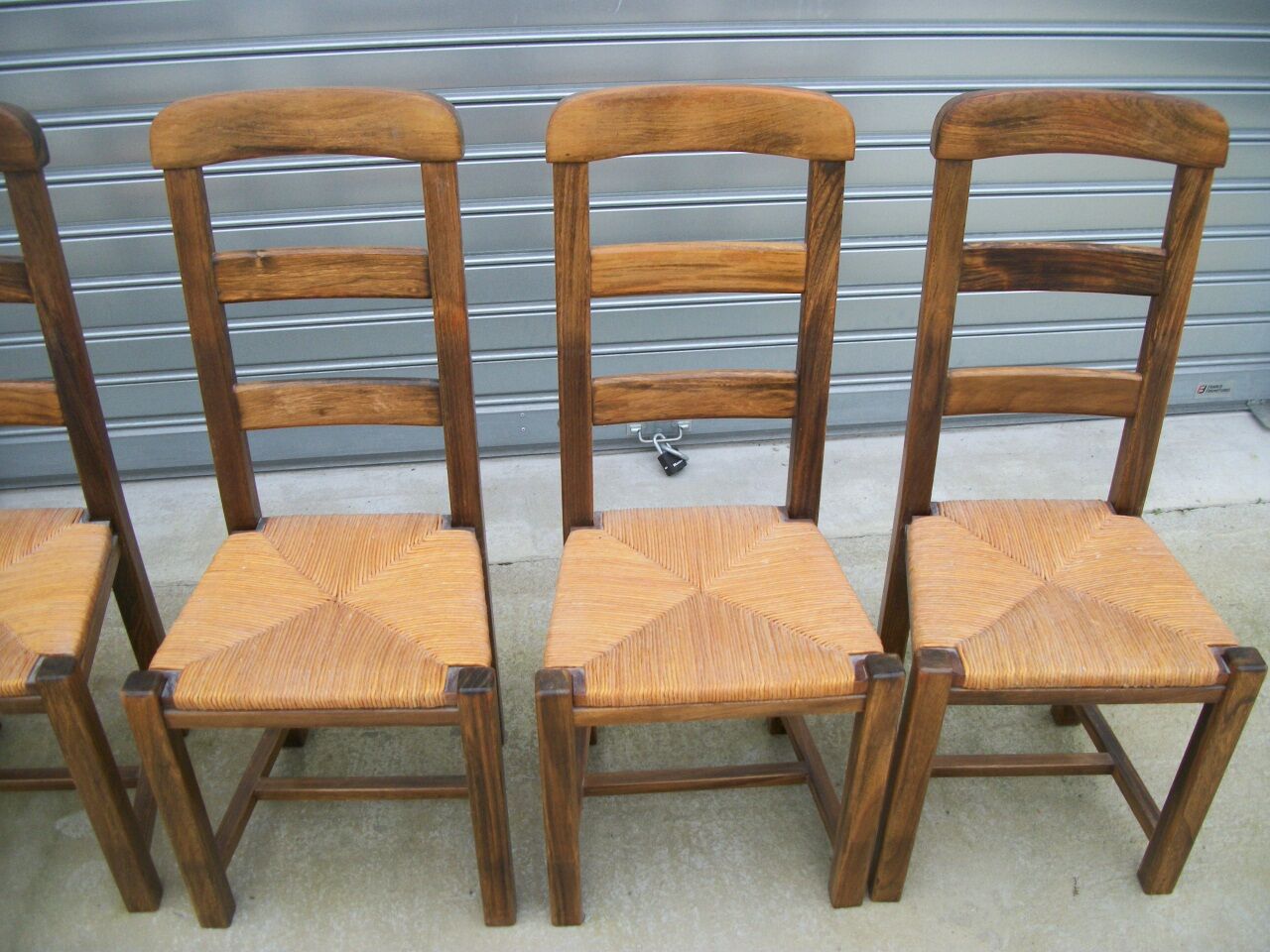 Series of 6 mulched chairs