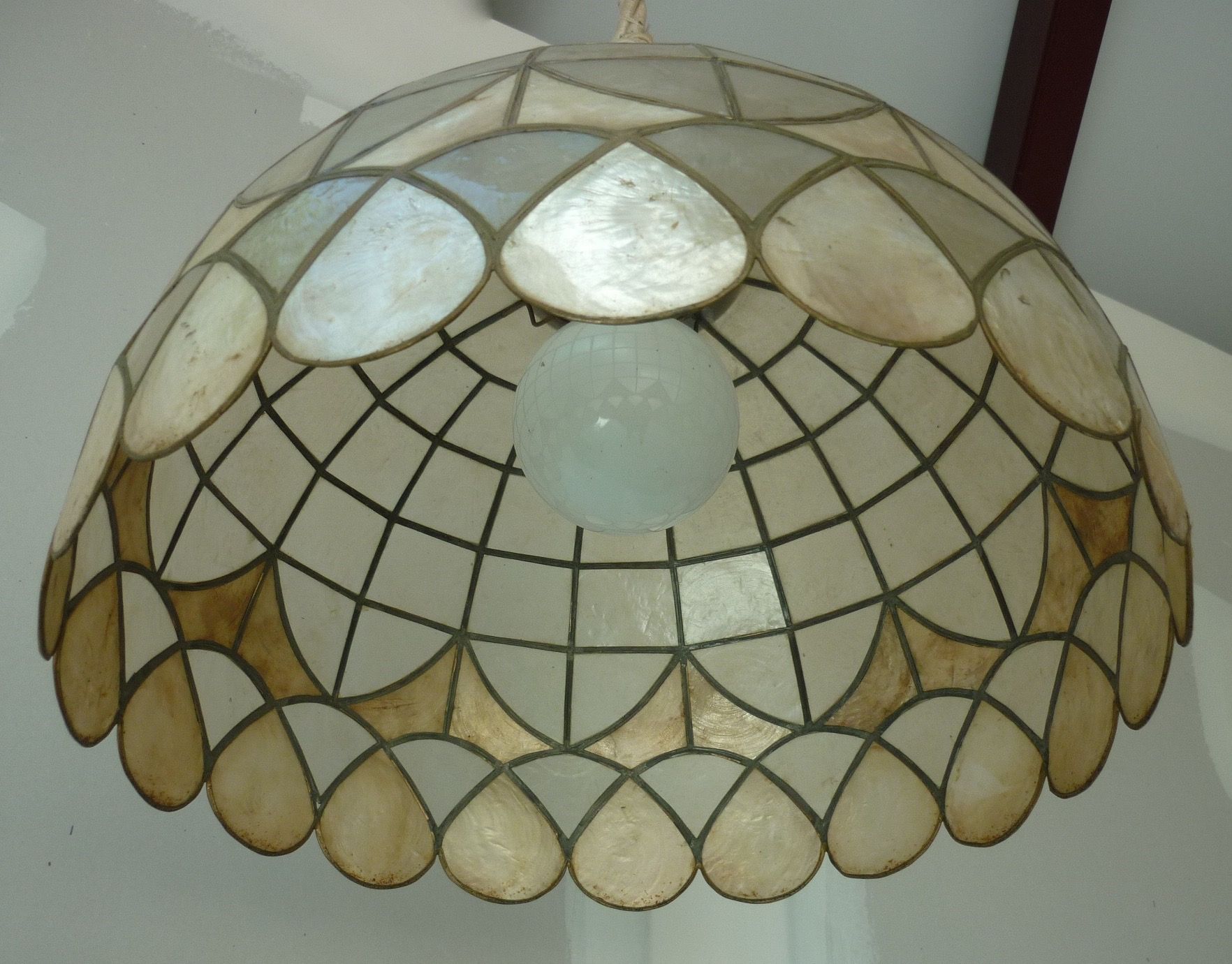 Ceiling light suspension in mother-of-pearl and wood Ø 40 cm