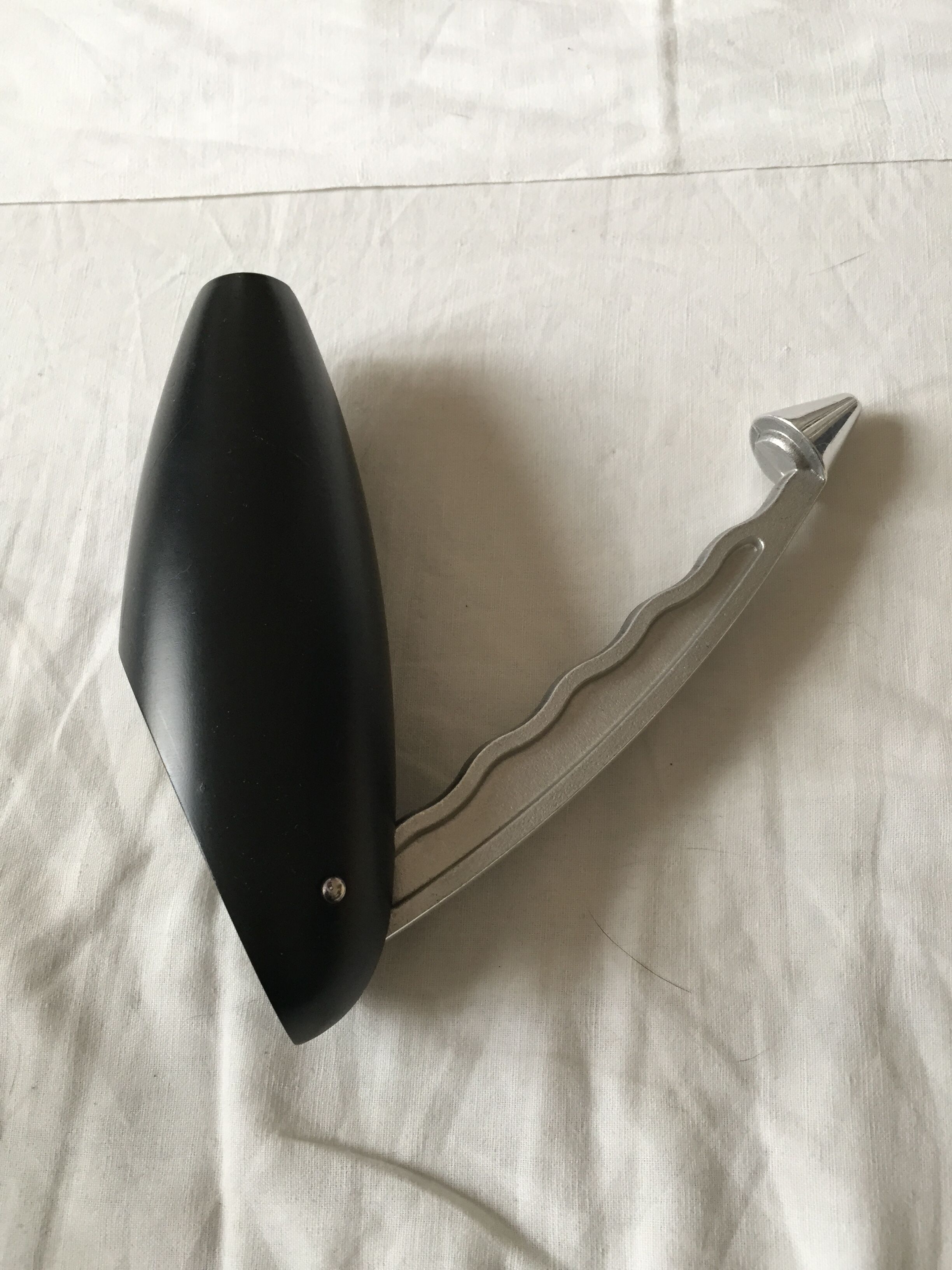 Retractable wood design hook black wood