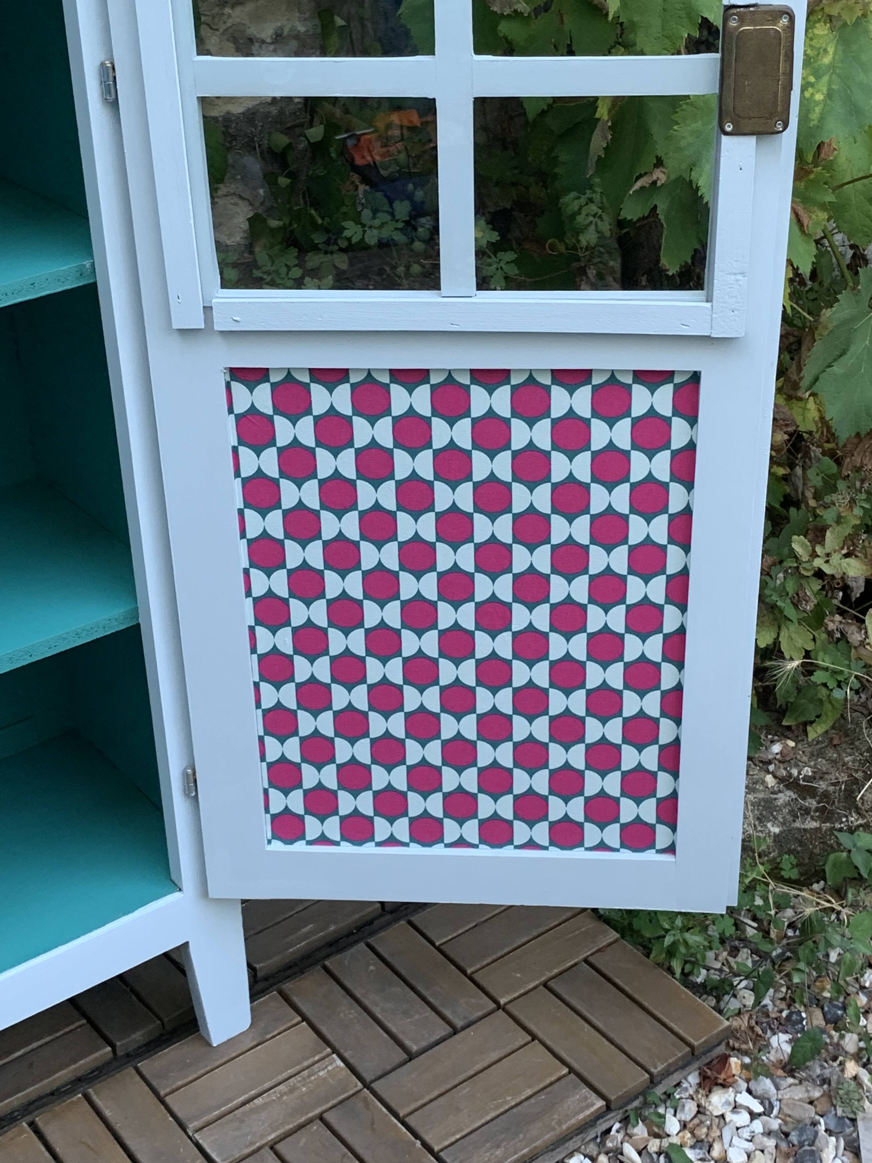 Vintage 1960s Parisian glass cabinet