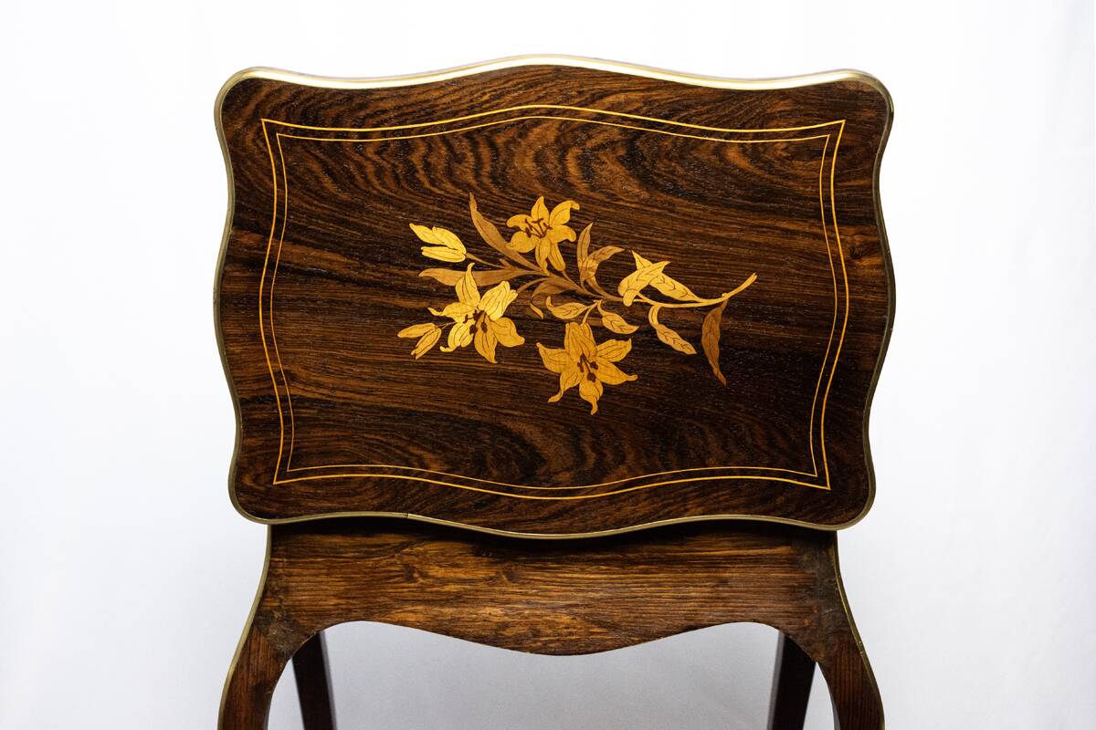 Napoleon III style floral marquetry work table / hairdresser's table.