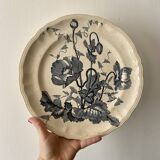 Old iron clay dish, Pavots de Longchamp model