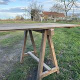 Farm table guinguette and wooden trestles