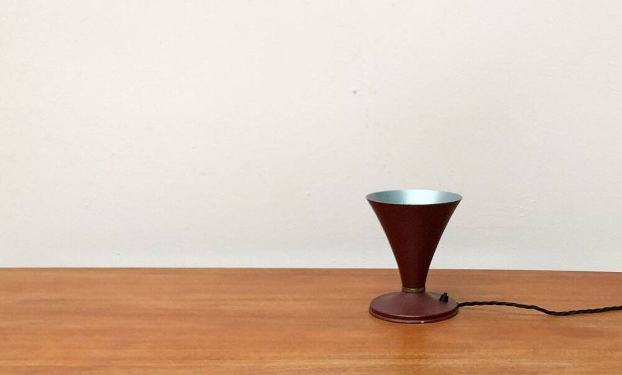 Italian table lamp in Stilnovo style, mid-century, 1960s.