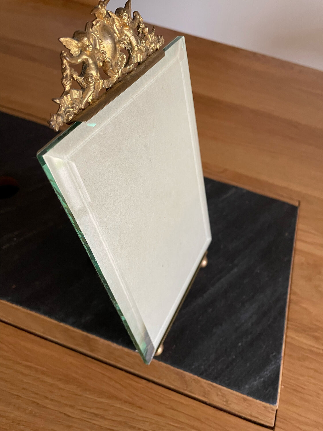 Glass and gilded metal photo frame