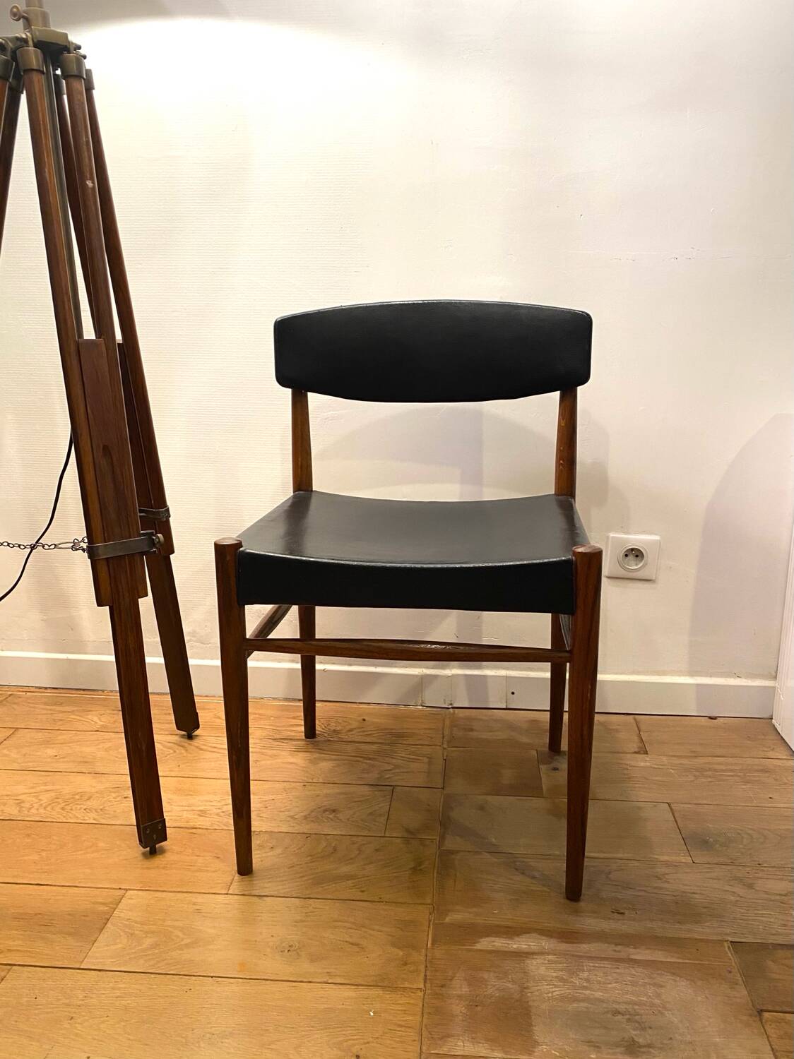 Scandinavian chair from the 60s with tapered legs