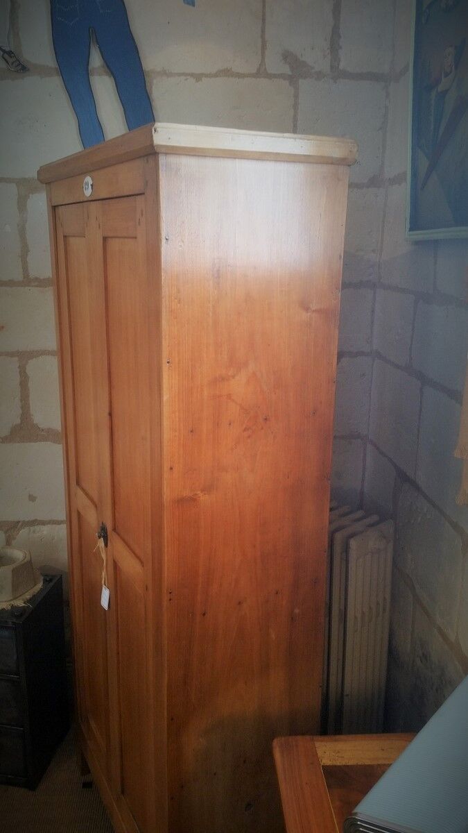 Vintage Parisian wardrobe