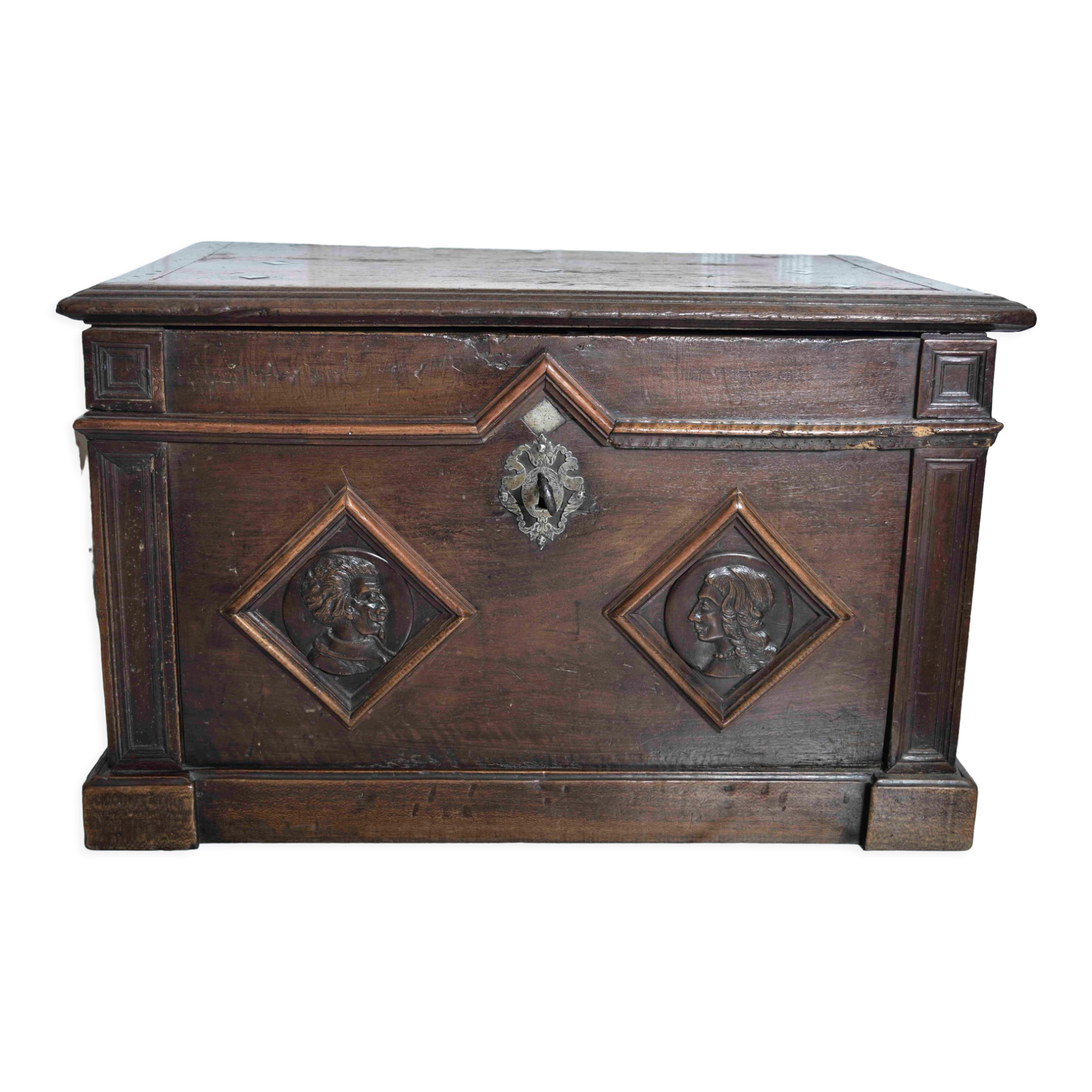 Oak chest early XVIIIth