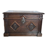 Oak chest early XVIIIth