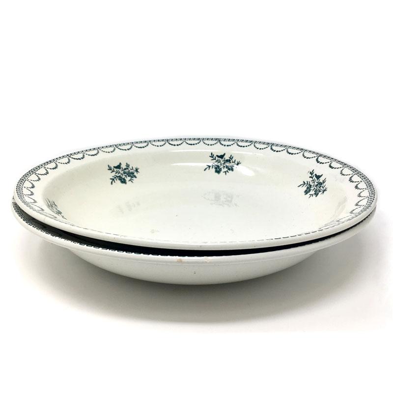 Green ceramic dishes frieze