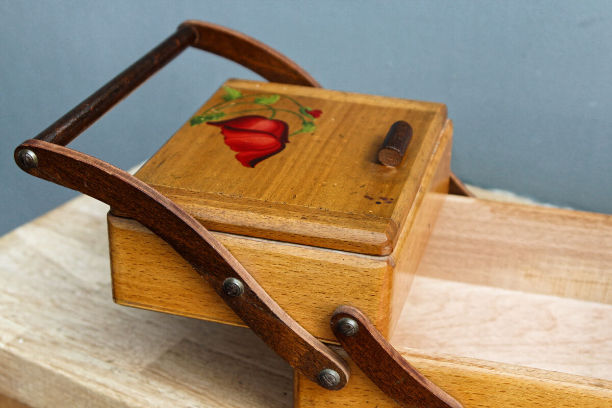 Worker, artisanal work, 50s