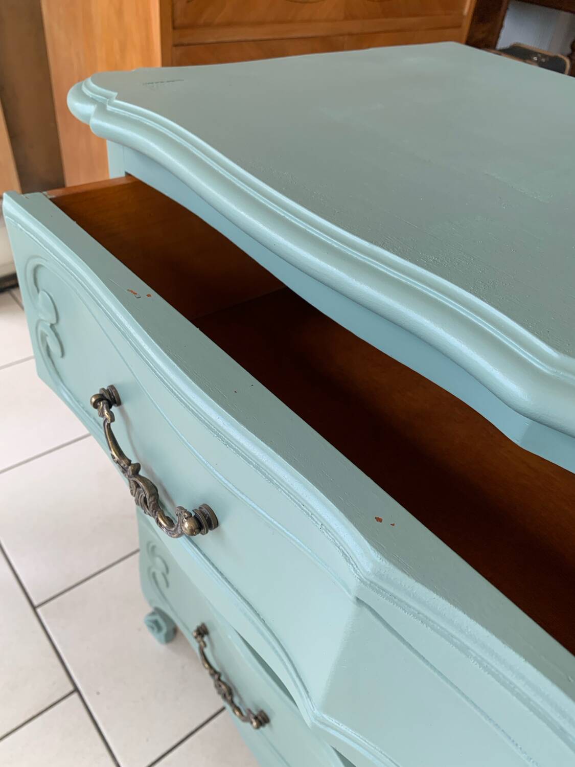 Commode style louis XV Verte