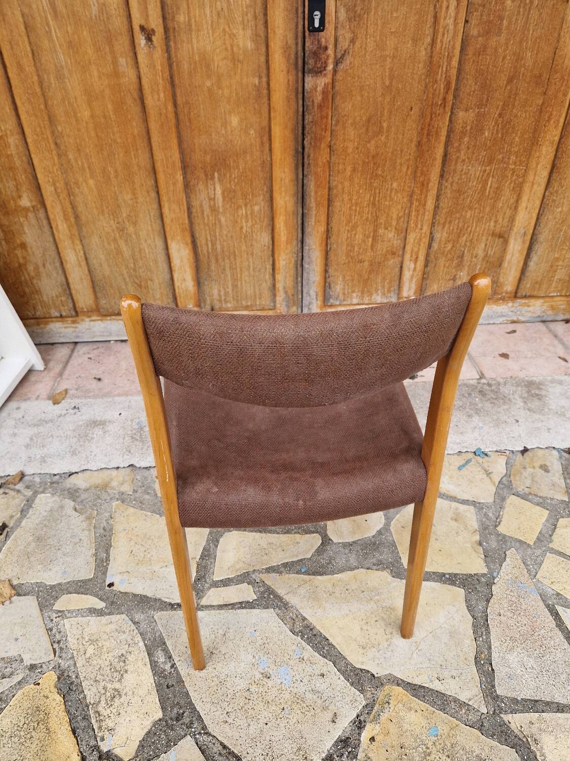 4 chaises scandinaves vintage