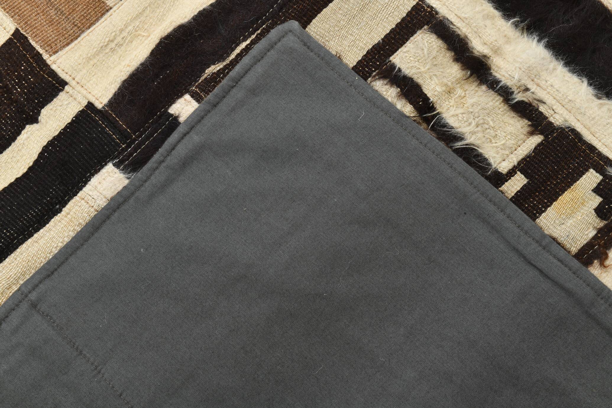 5x7 Brown & Cream Handmade Vintage Kilim Rug, 149x200Cm