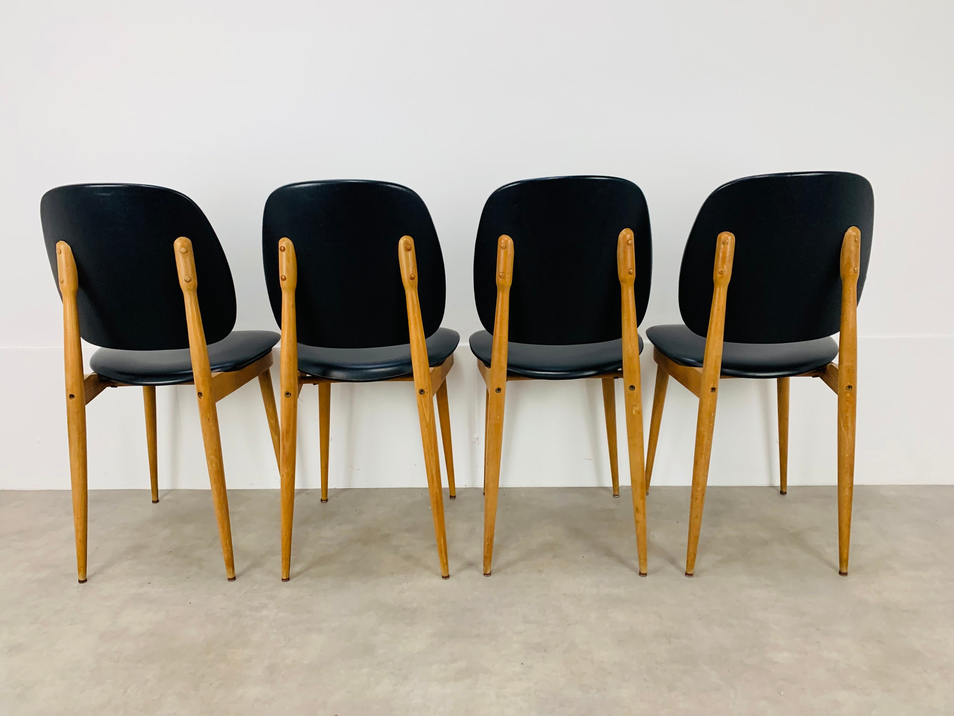 4 Baumann Pegasus chairs, black, 60s