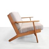 Oak Danish design sofa by Hans Wegner model GE290 for Getama
