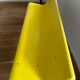 Banc vintage 4 places en fibre jaune – années 80