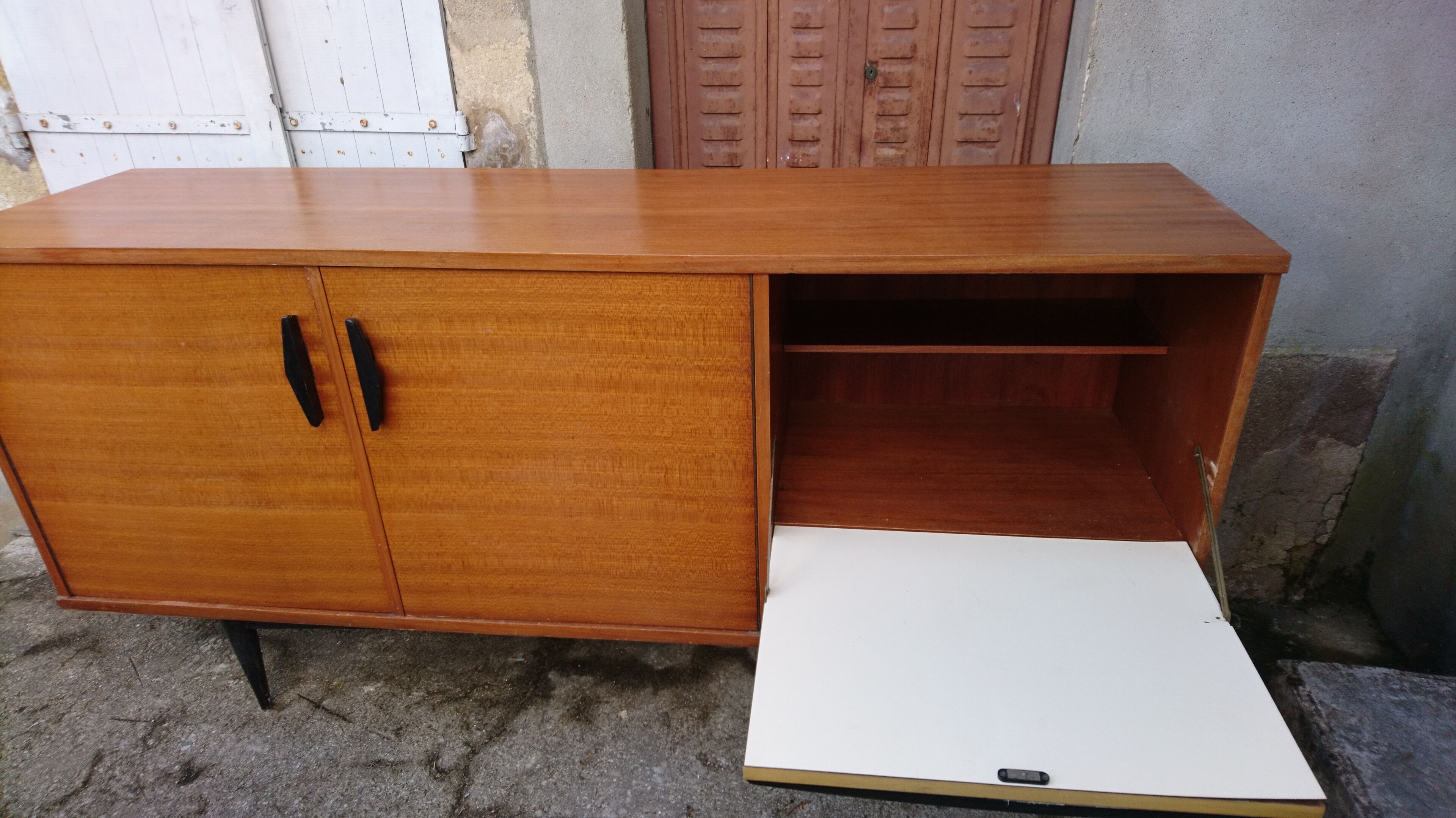 Sideboard
