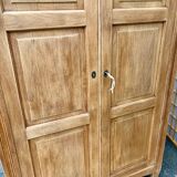 Raw wood wardrobe