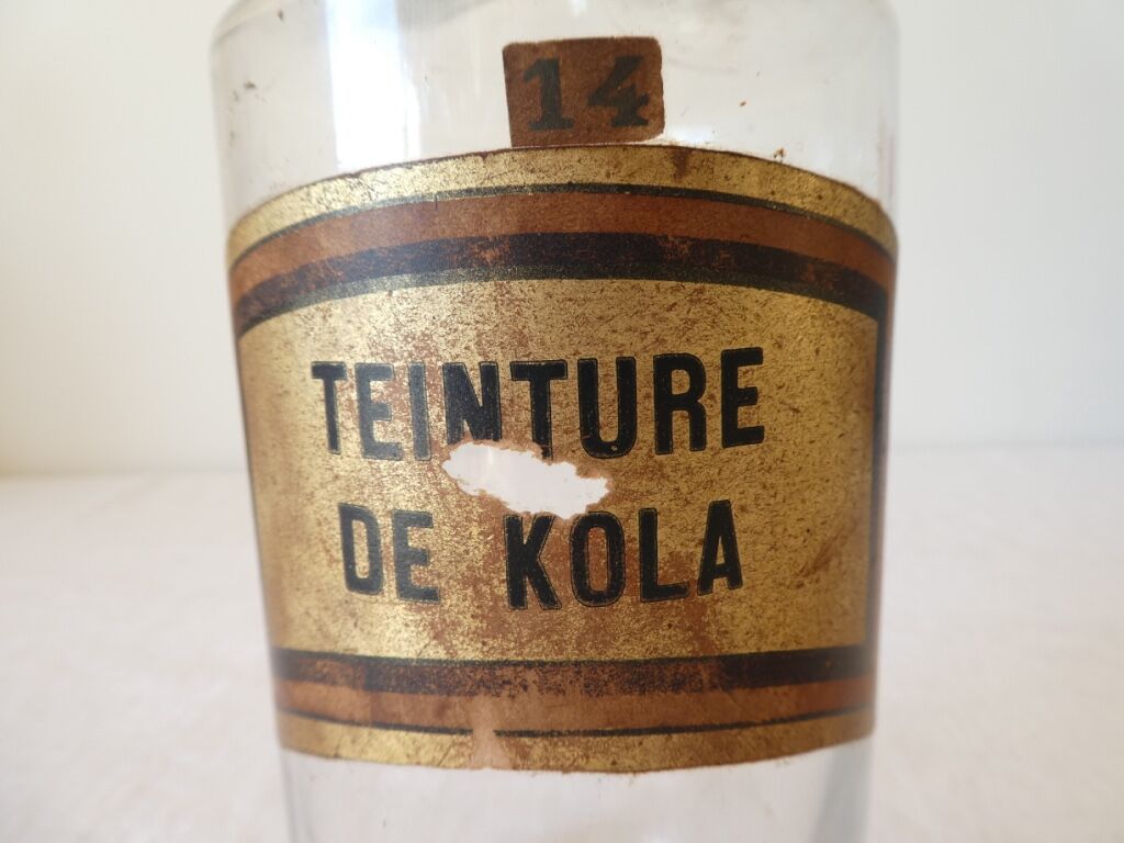 Former Big Pot has Pharmacy KOLA DYE