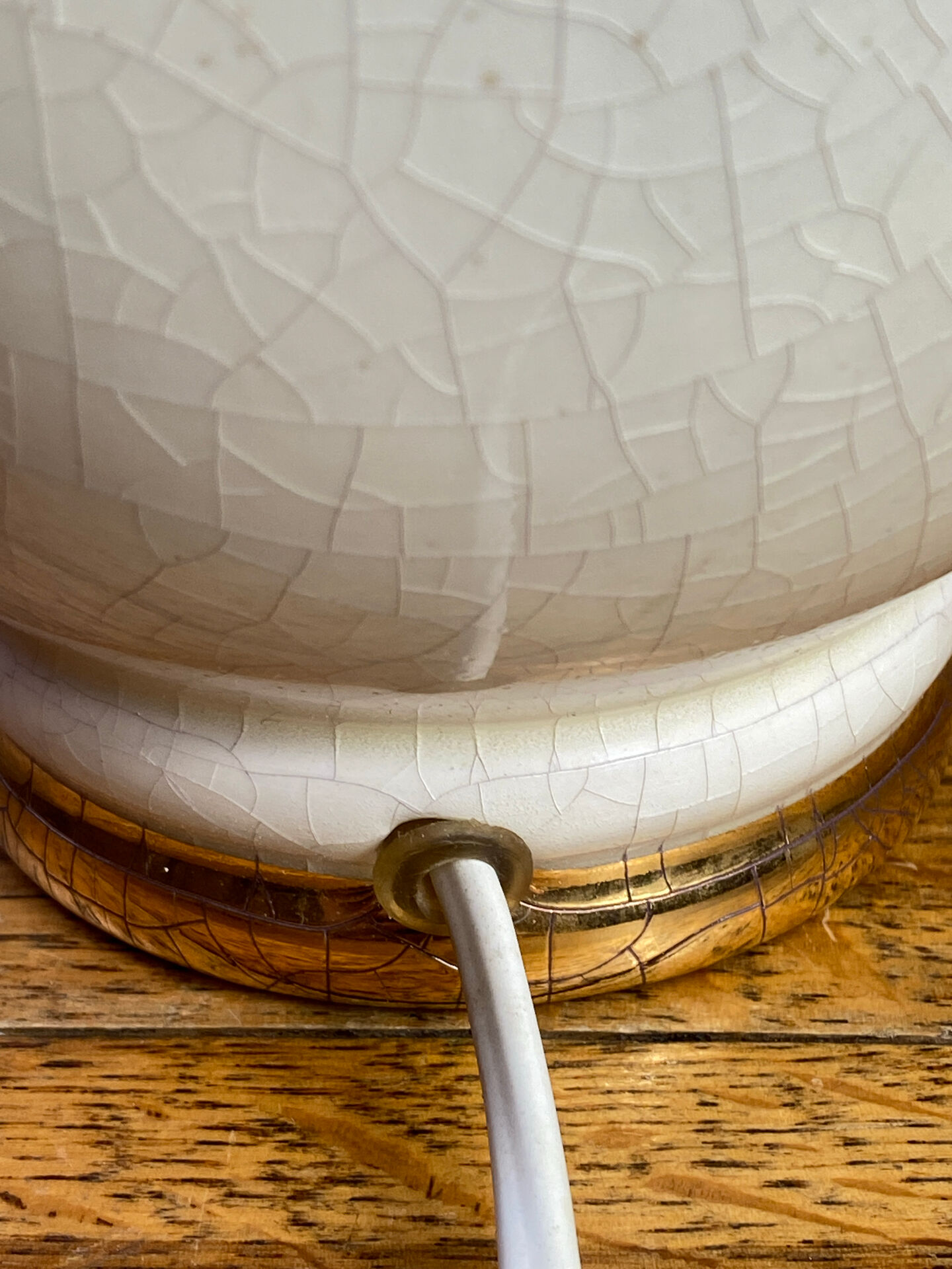Cracked ceramic lamp, fabric shade, 1980s.