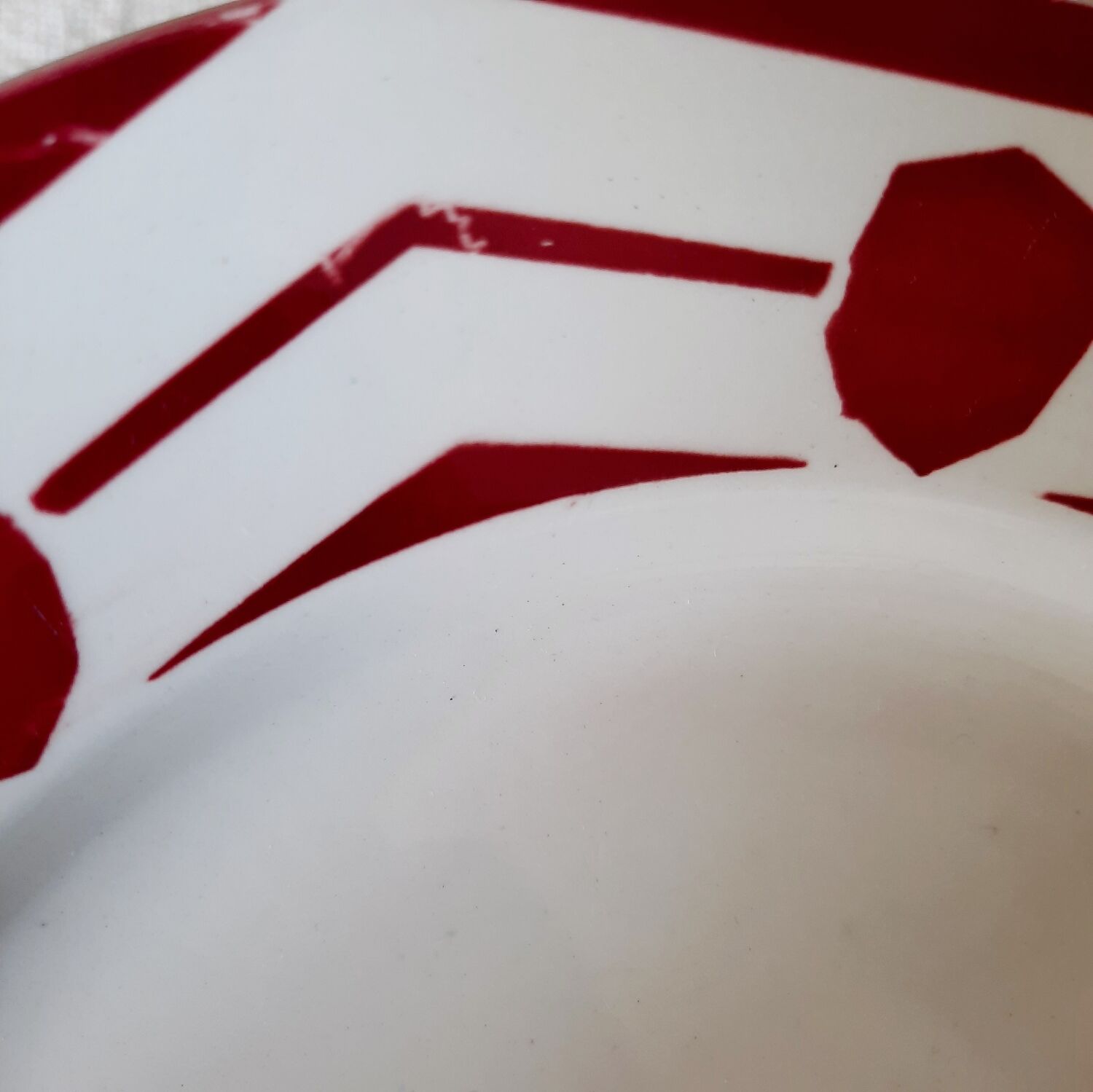 Mismatched flat plates