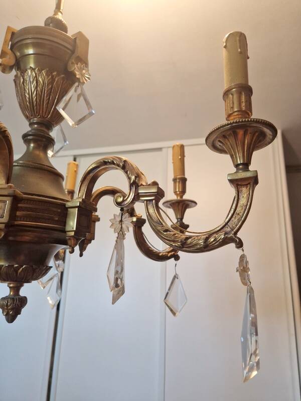 Lucien Gau, bronzier depuis 1860 - Lustre en bronze et pampilles de cristal