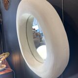 Round mirror
