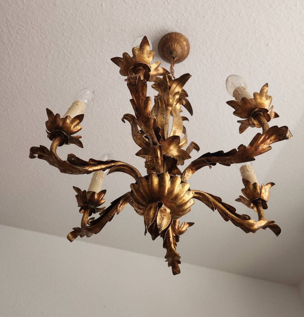 Vintage Hollywood Regency 6 light Chandelier gilded Italy Florence 1950-60