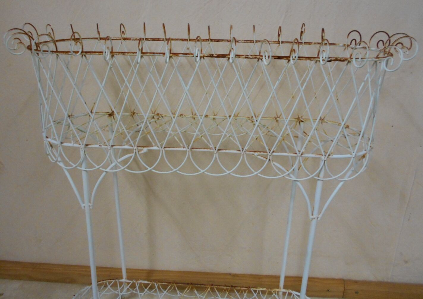 planter on iron stand