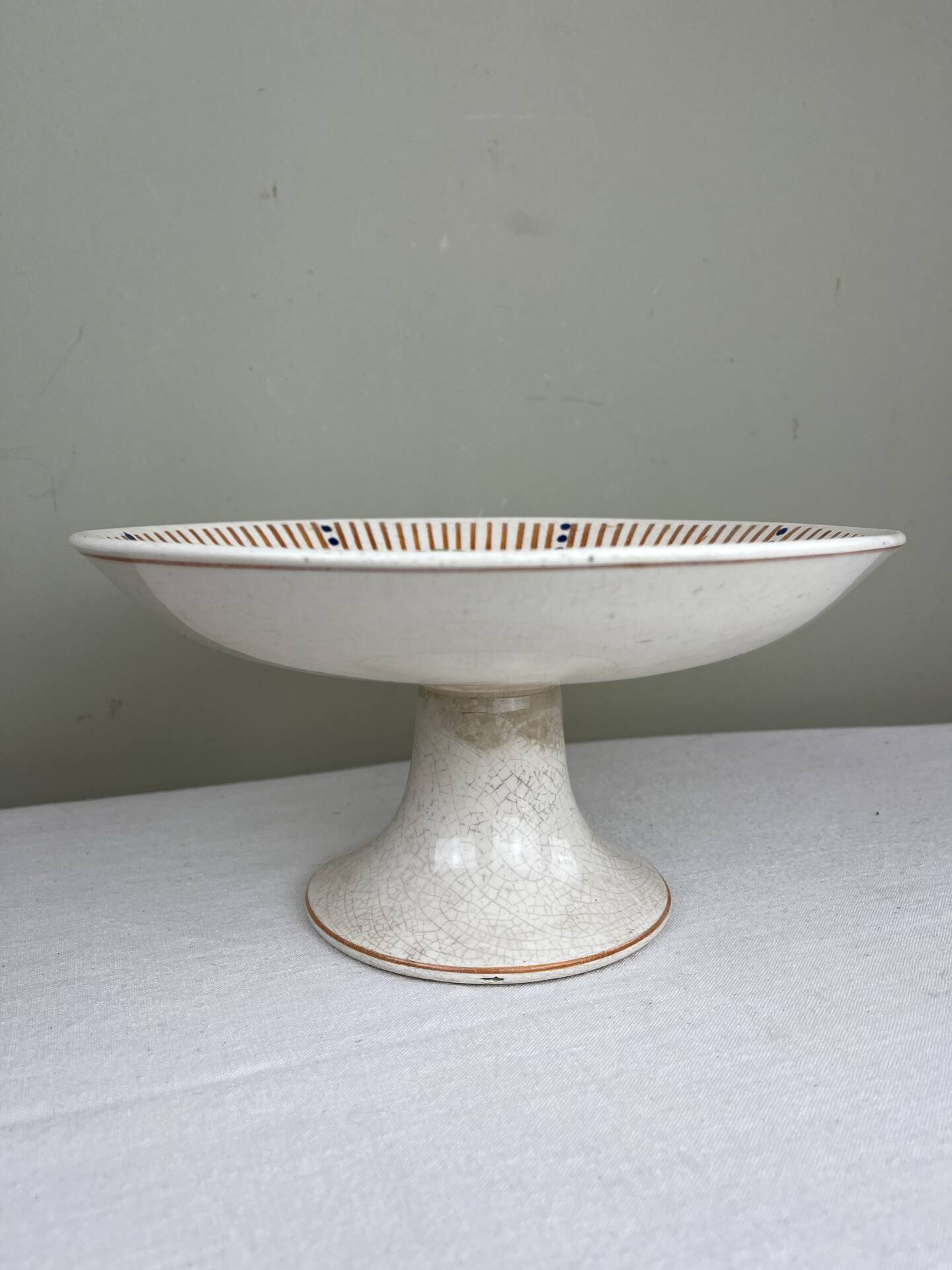 Coupelle ancienne Longwy