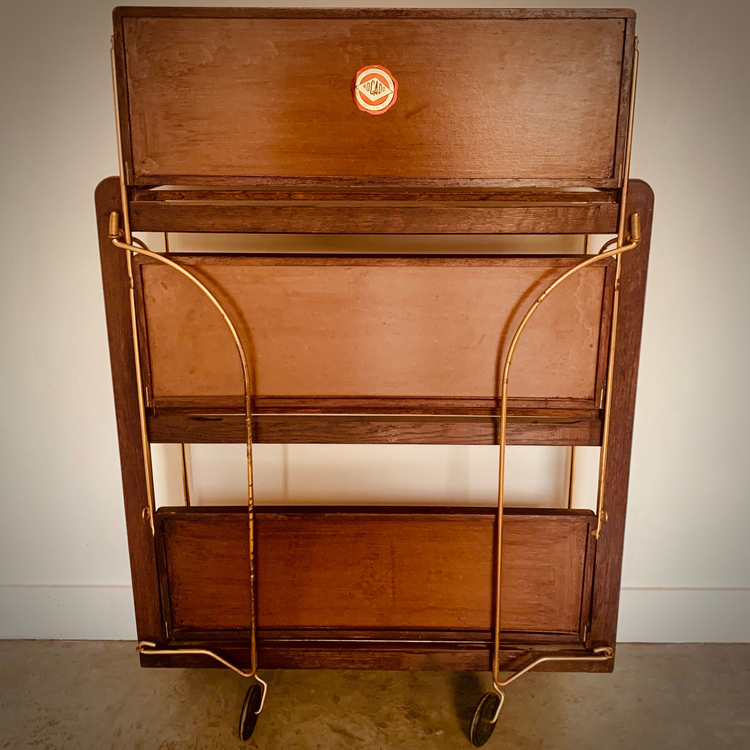 Marie-Françoise Mondineu's 3-plated rolling and folding dessert for Bocado